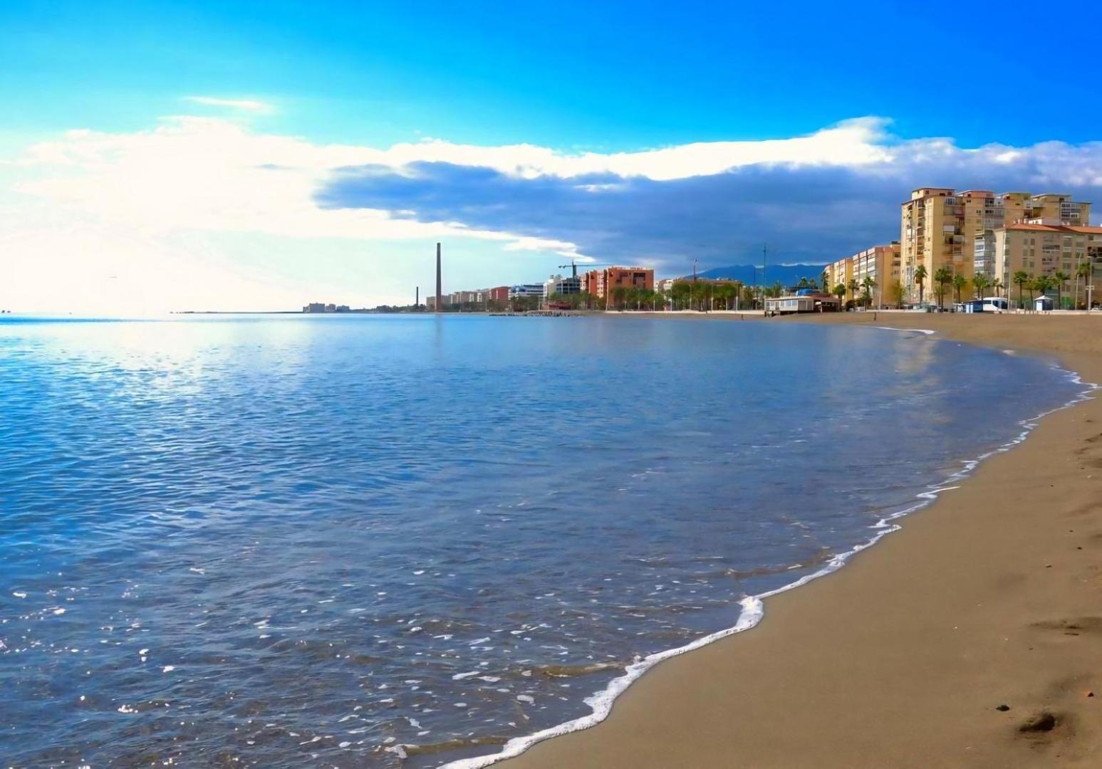 Apartamento La Paloma A Apartamento En マラガ エクステリア 写真